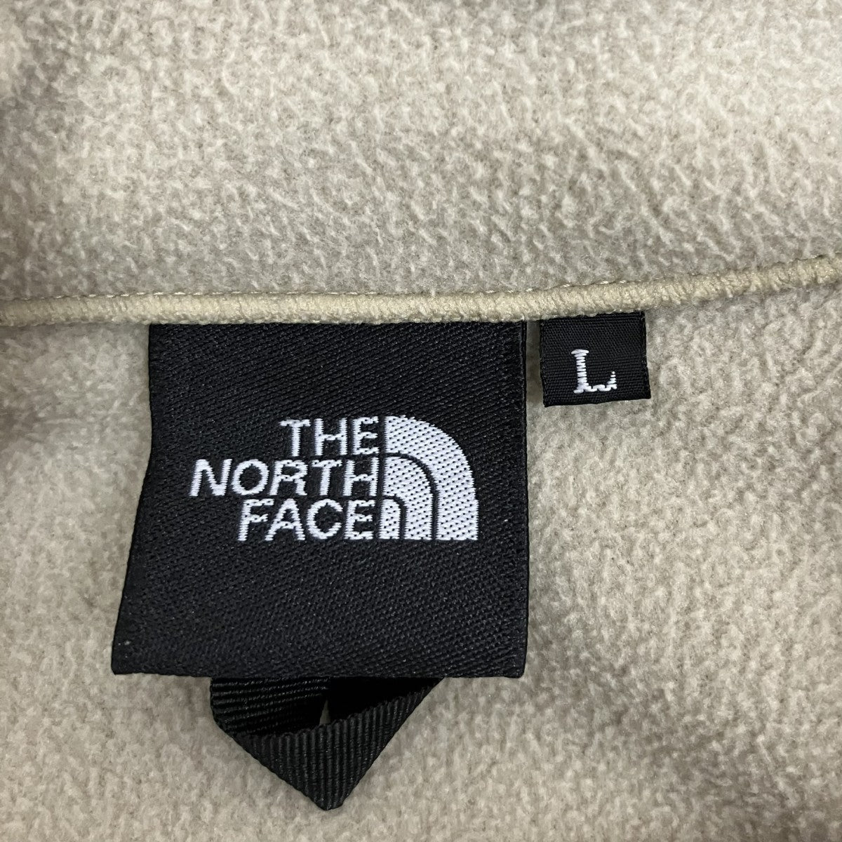 フリースジャケットNL71904