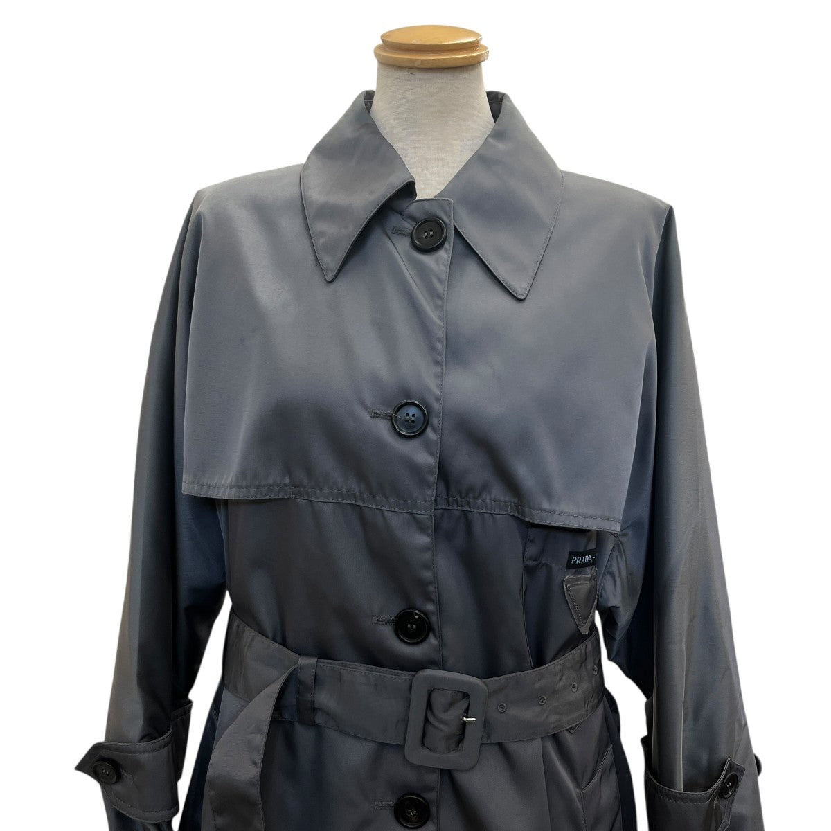 PRADA ベルテッドコートACS1 2019 269 古着・中古-3枚目のアイテム画像
