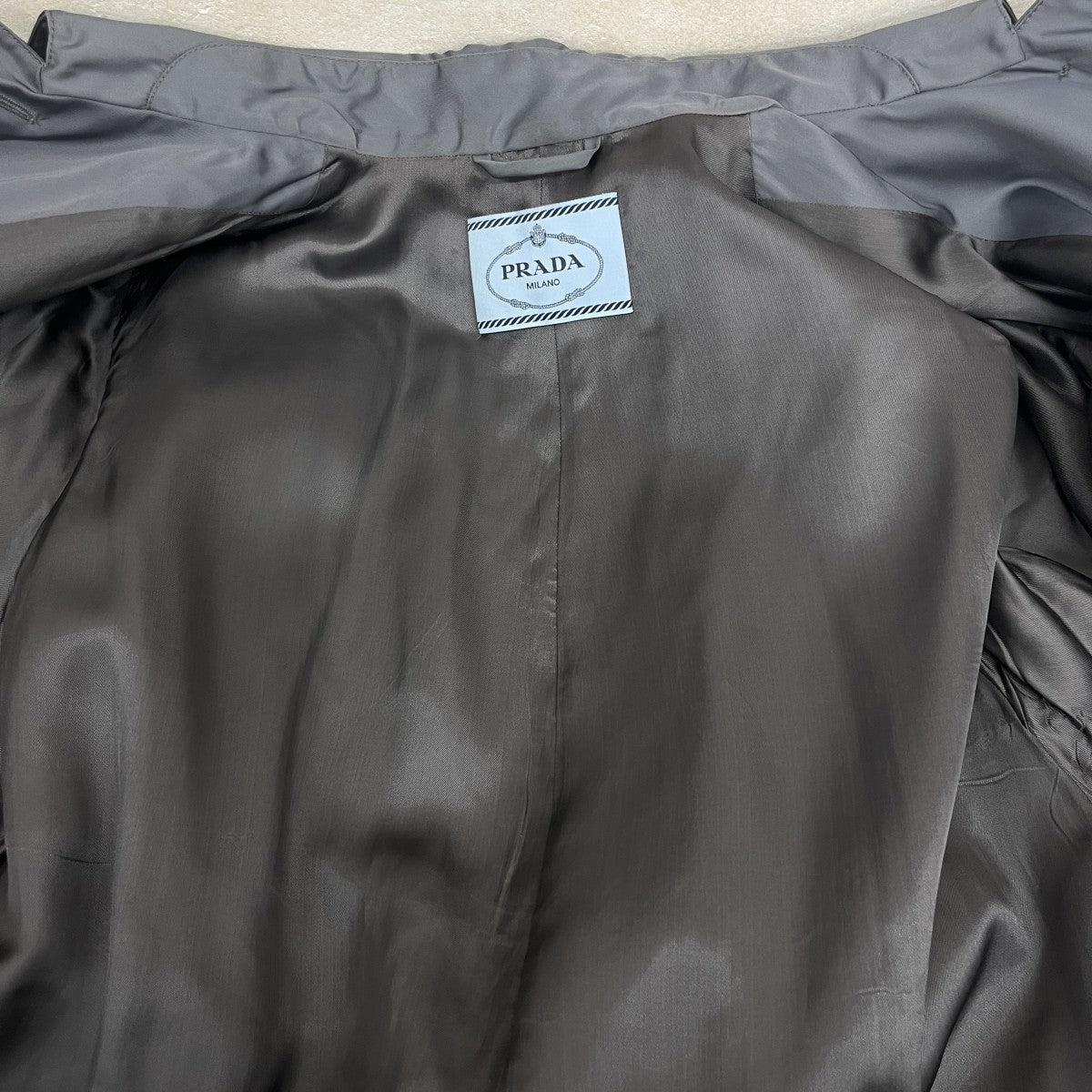 PRADA ベルテッドコートACS1 2019 269 古着・中古-6枚目のアイテム画像