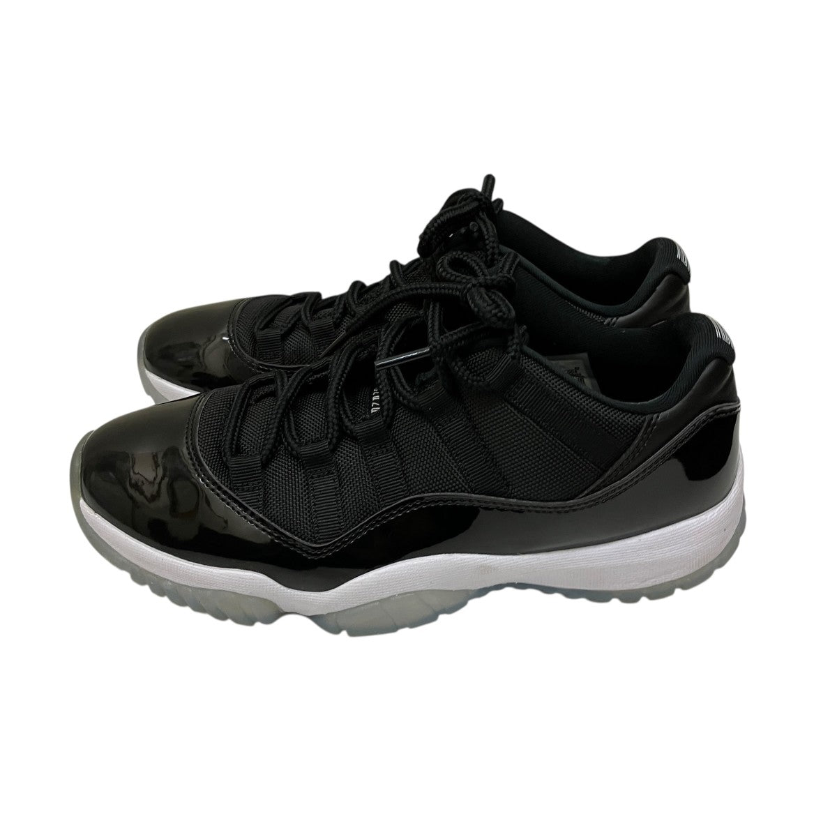 NIKE Air Jordan 11 Retro Low Black and Varsity Royal Space JamスニーカーFV5104-004 古着・中古-3枚目のアイテム画像