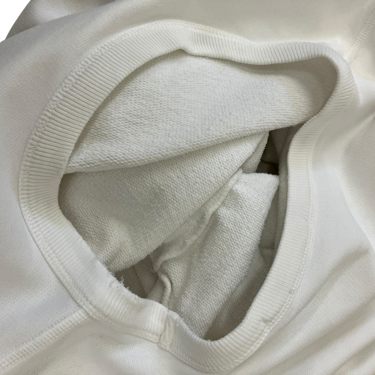 STONE ISLAND(ストーンアイランド) クルーネックスウェット ホワイト