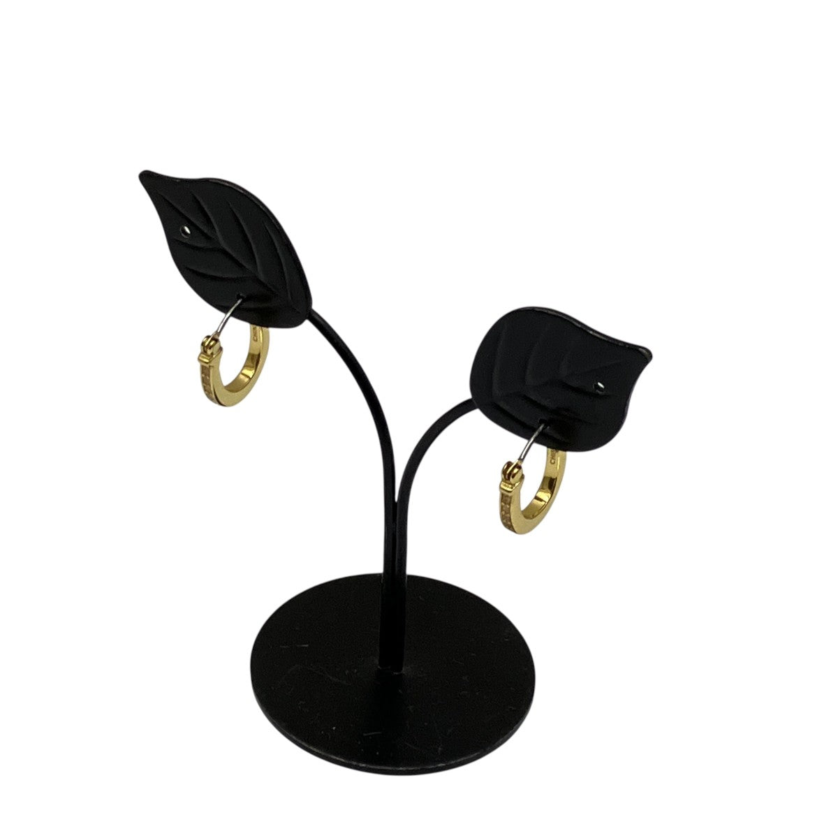 ピアス