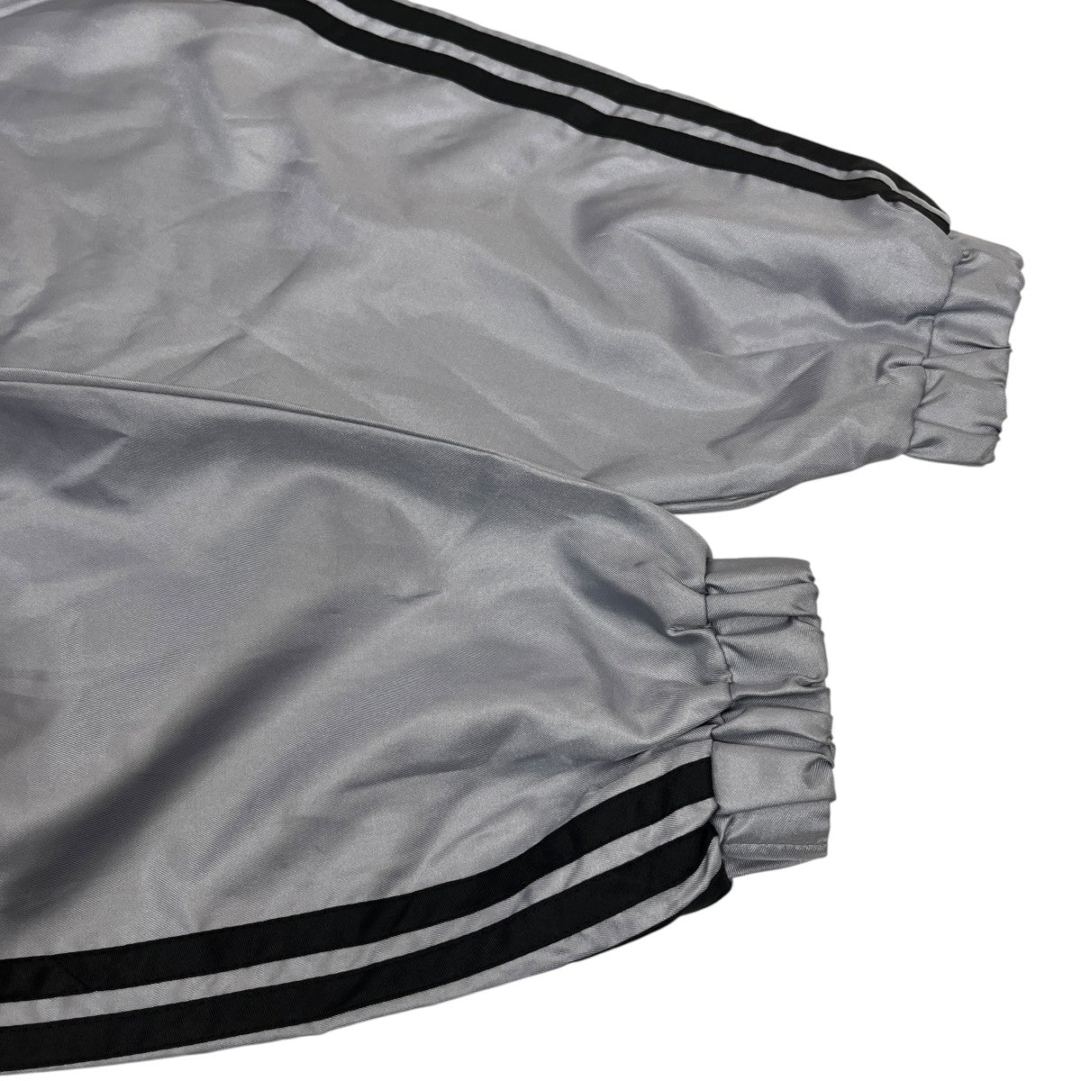 adidas 90’ｓvintageアノラックパーカー 古着・中古-4枚目のアイテム画像