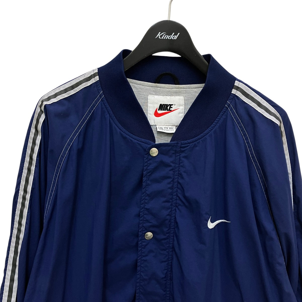 NIKE ナイロンブルゾン 古着・中古-2枚目のアイテム画像