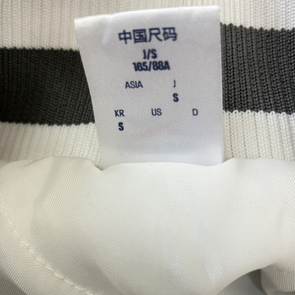 ジャケット