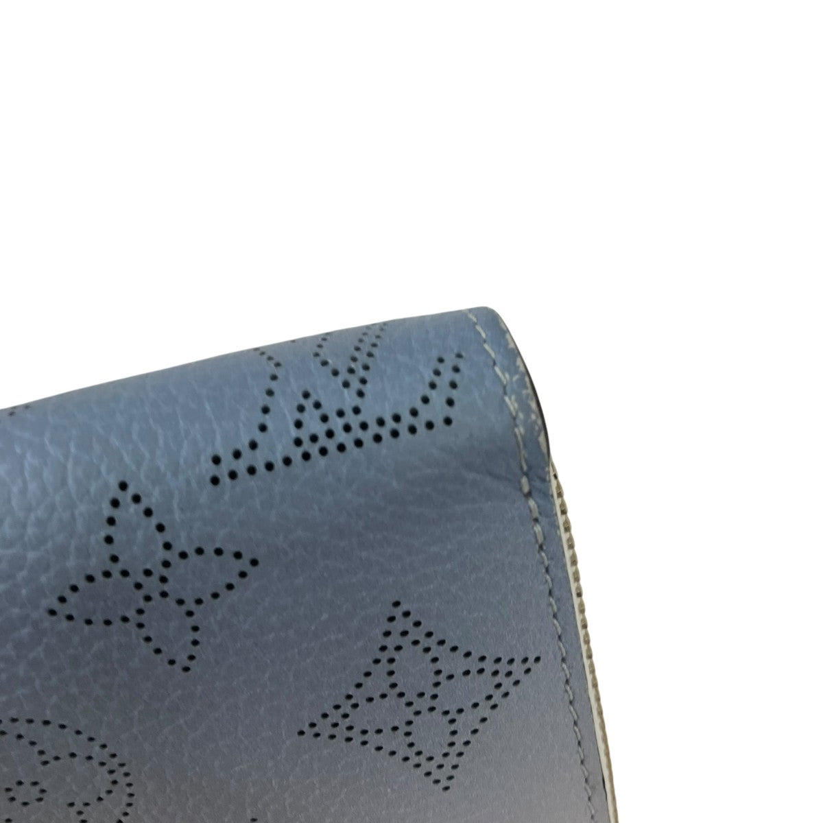 LOUIS VUITTON(ルイヴィトン) ジッピー・ウォレットマヒナラウンド