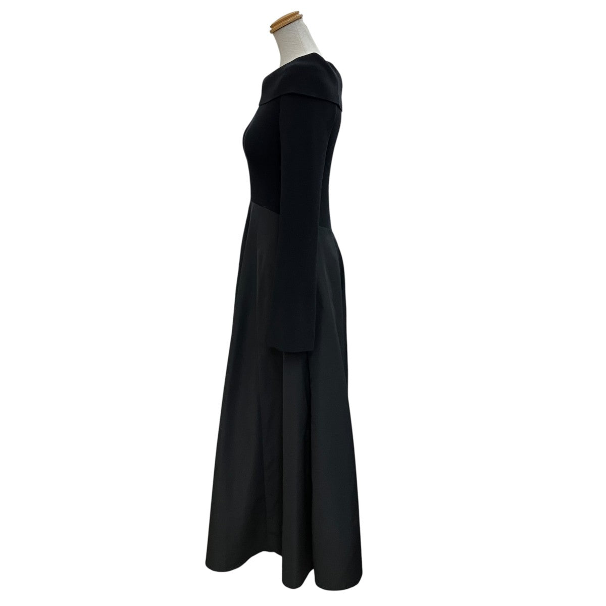 Snidel オフショルニット切替ワンピースSWNO244121 古着・中古-3枚目のアイテム画像