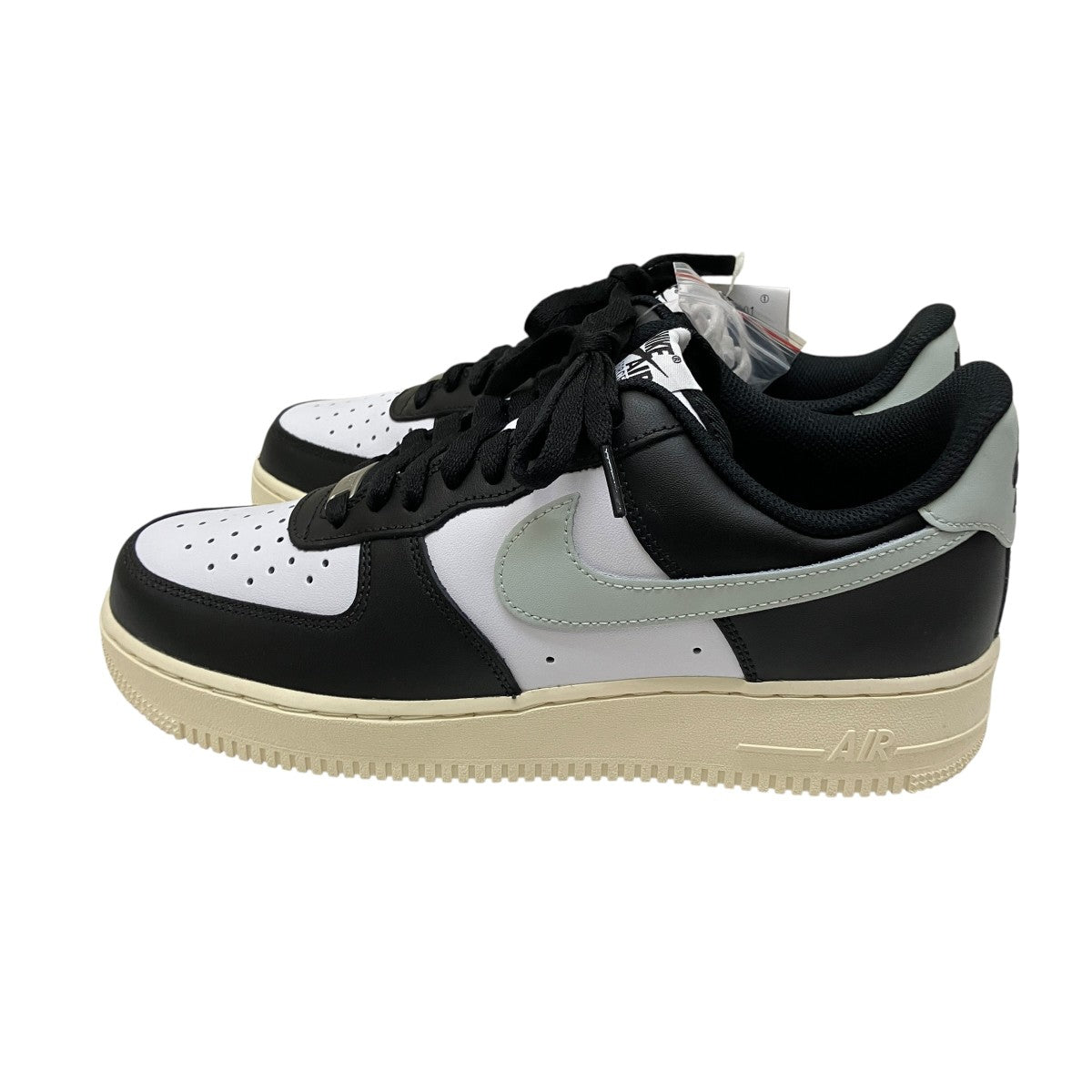 Air Force 1 Low ’07  White Coconut Milk Black Light SilverローカットスニーカーFQ6848-101