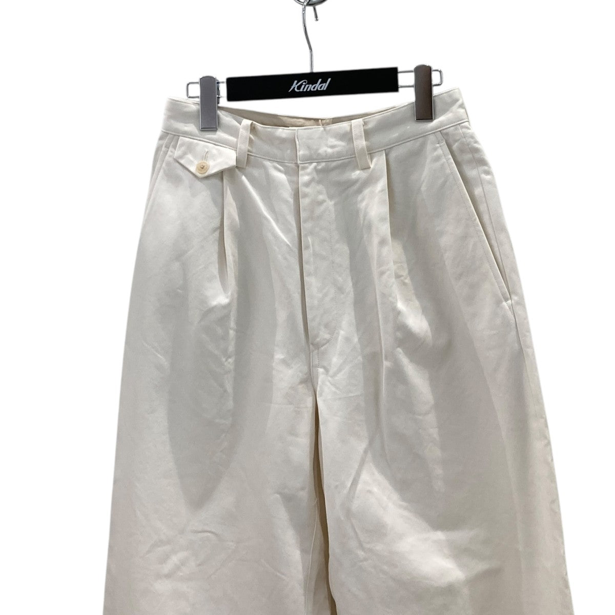 AURALEE WASHED FINX CHINO ONE-TUCK PANTSパンツA25SP05FC 古着・中古-2枚目のアイテム画像