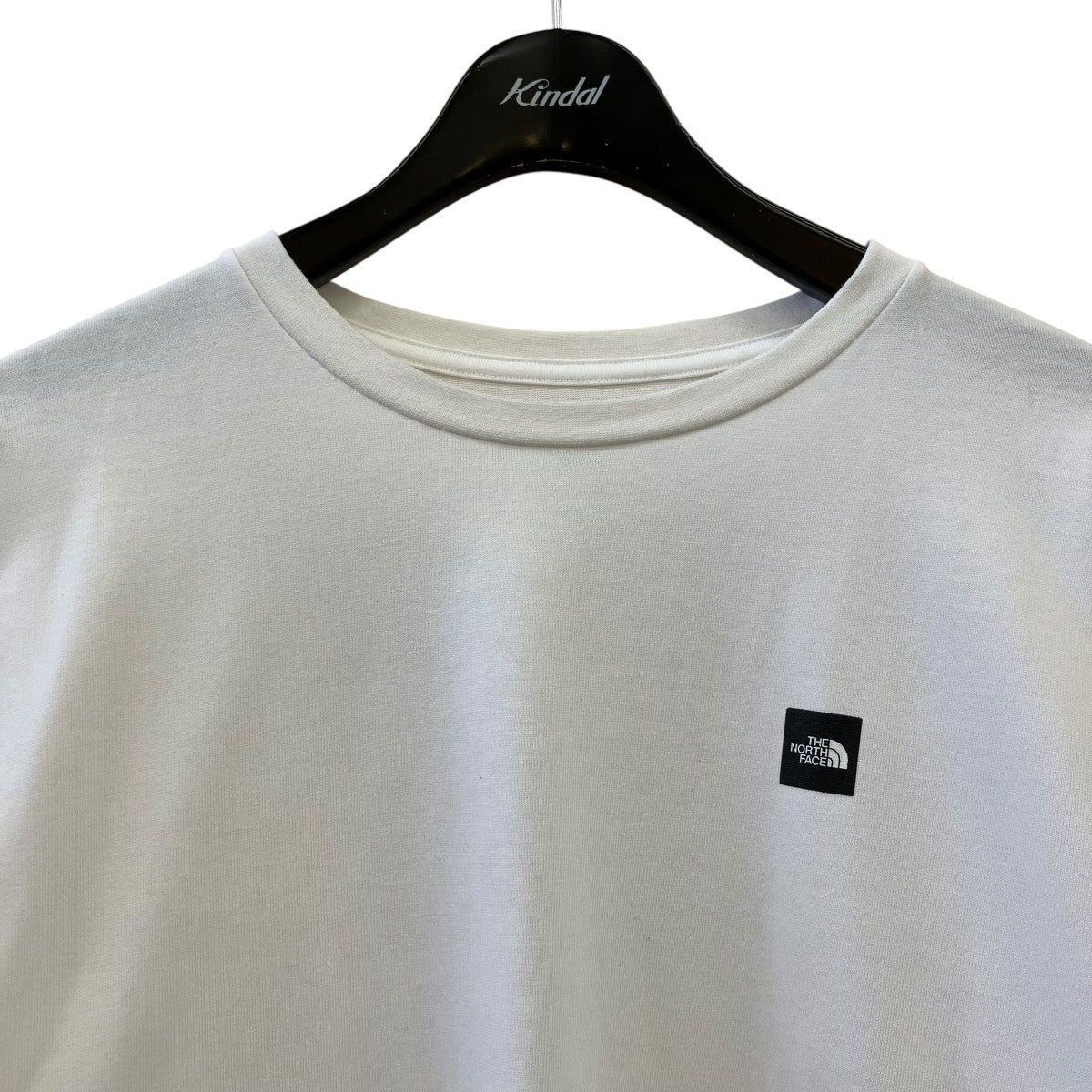 スクエアロゴ長袖Tシャツ