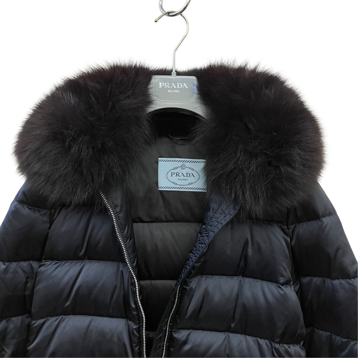 PRADA ブルーフォックスファーダウンコート28G062 R152 古着・中古-2枚目のアイテム画像