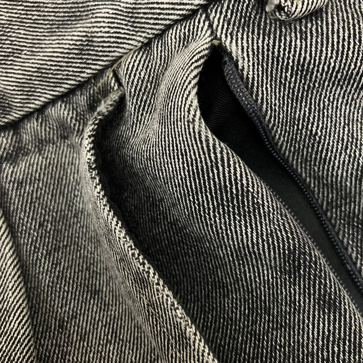 デニムパンツ