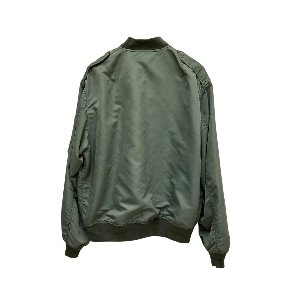 MA-1ジャケット