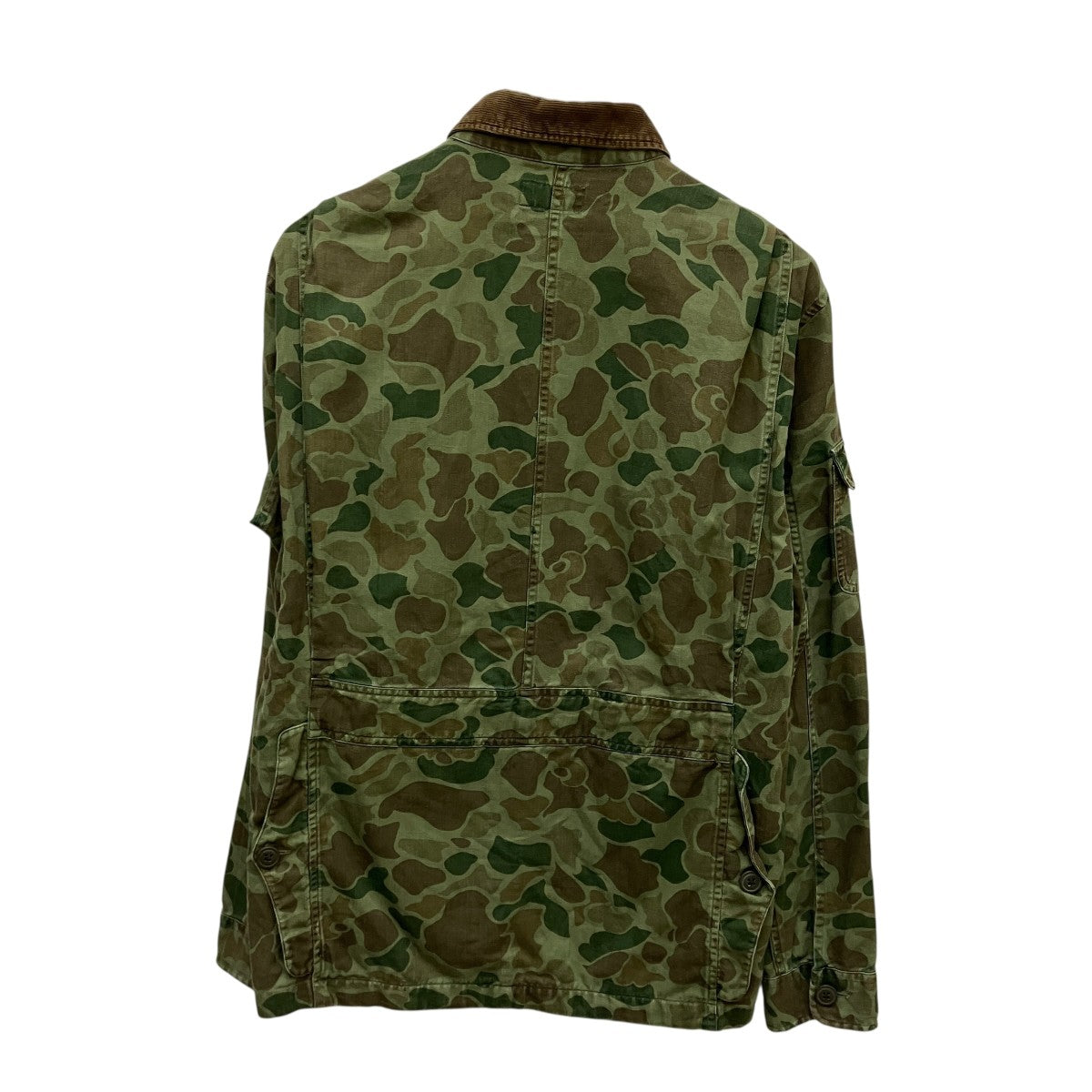 カモフラージュ柄ハンティングシャツ