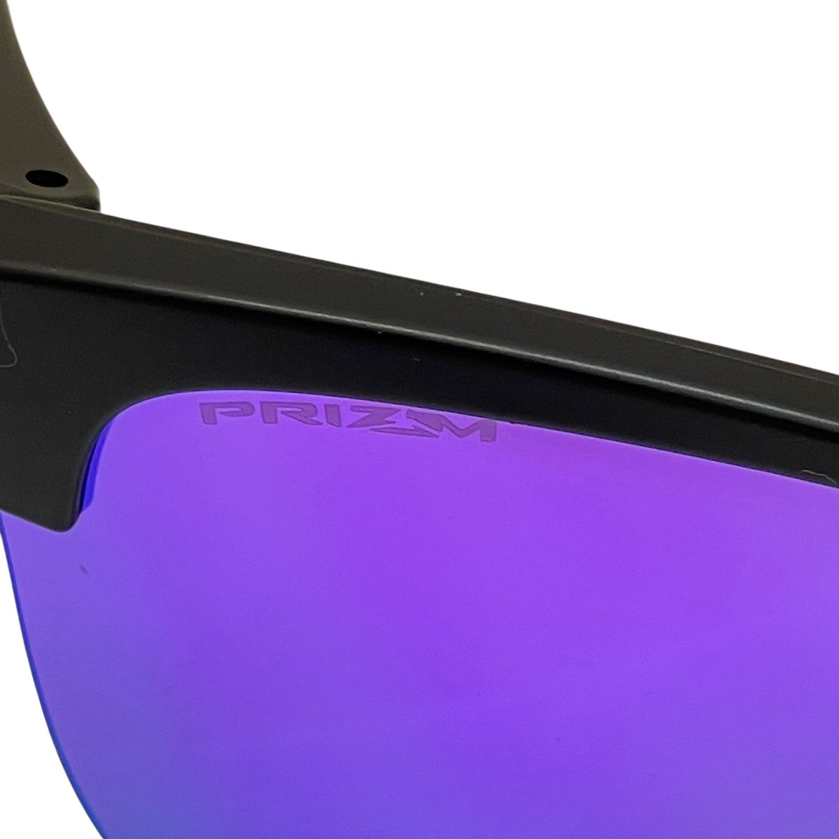 FROGSKINS LITE PRIZMレンズサングラスOO9374-3163