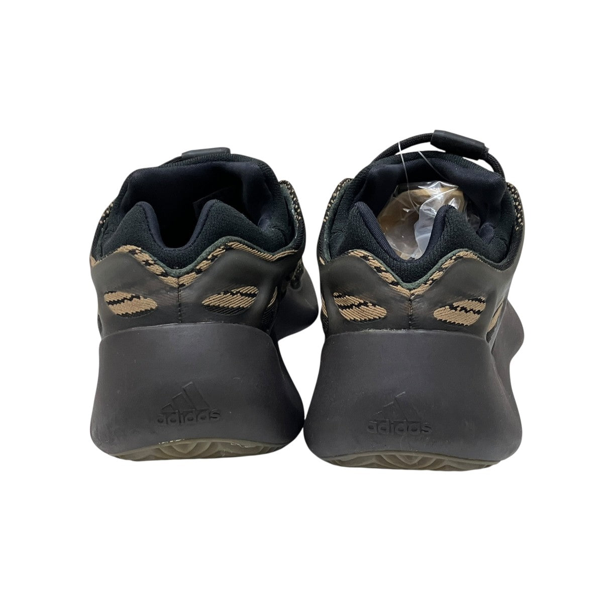 YEEZY 700V3  Clay BrownローカットスニーカーGY0189