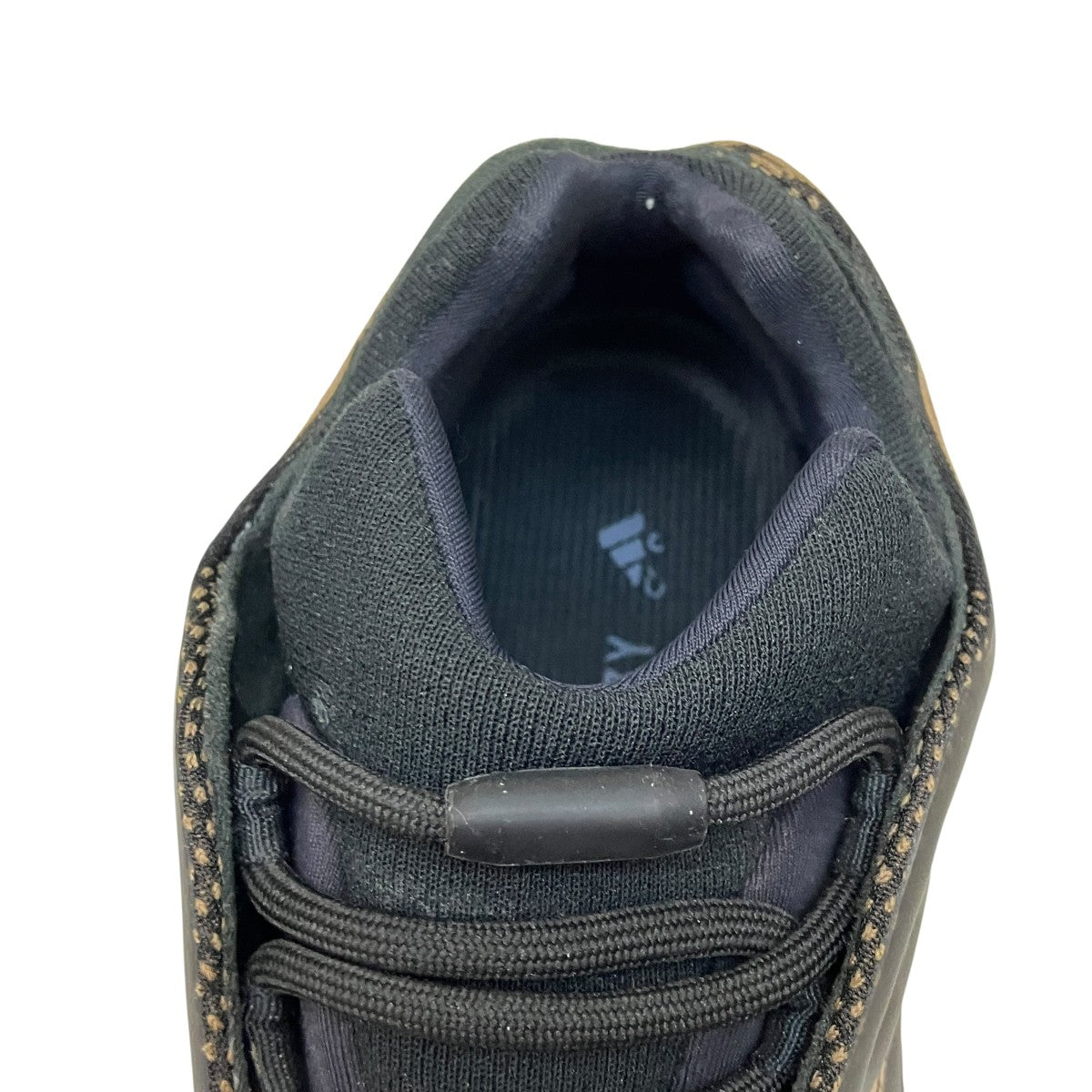 YEEZY 700V3  Clay BrownローカットスニーカーGY0189