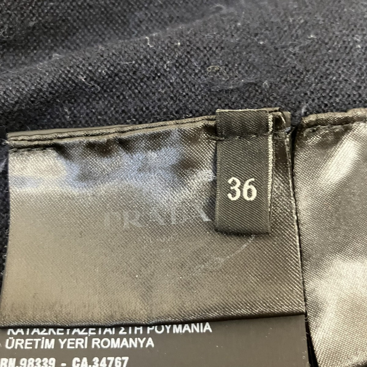 PRADA クルーネックニットP24M2D R212 古着・中古-5枚目のアイテム画像