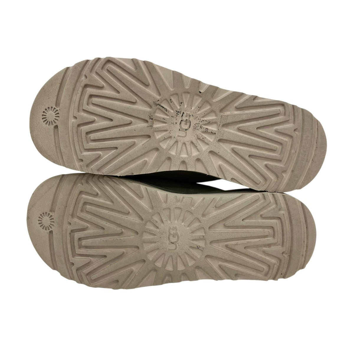 UGG(アグ) Goldencoast Slideコンフォートサンダル1136651 1136651
