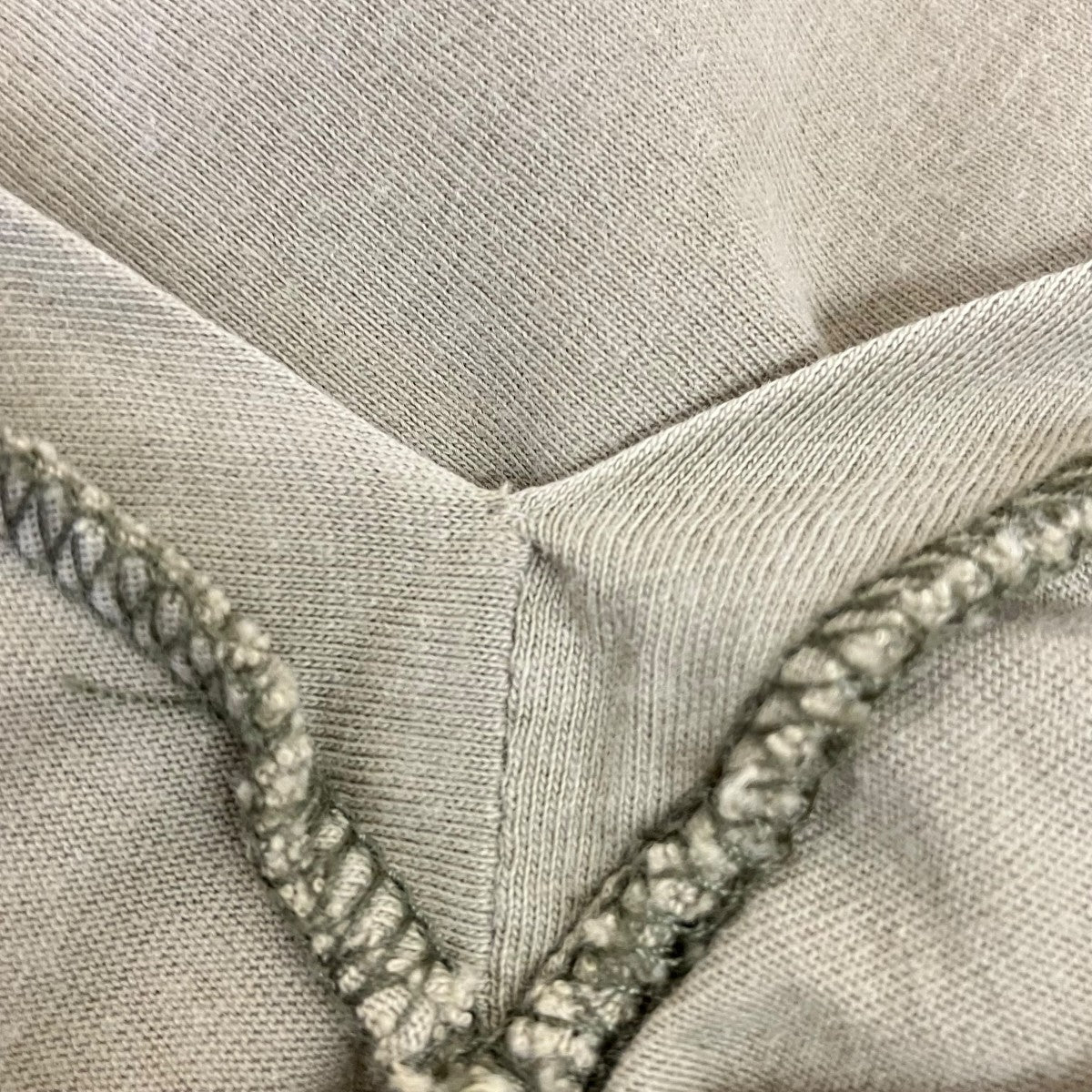 グラフィックTシャツ
