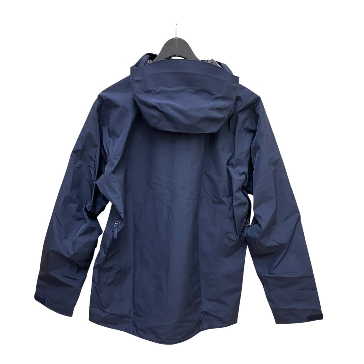 BETA LT JACKETマウンテンパーカー GORE-TEXL08695800