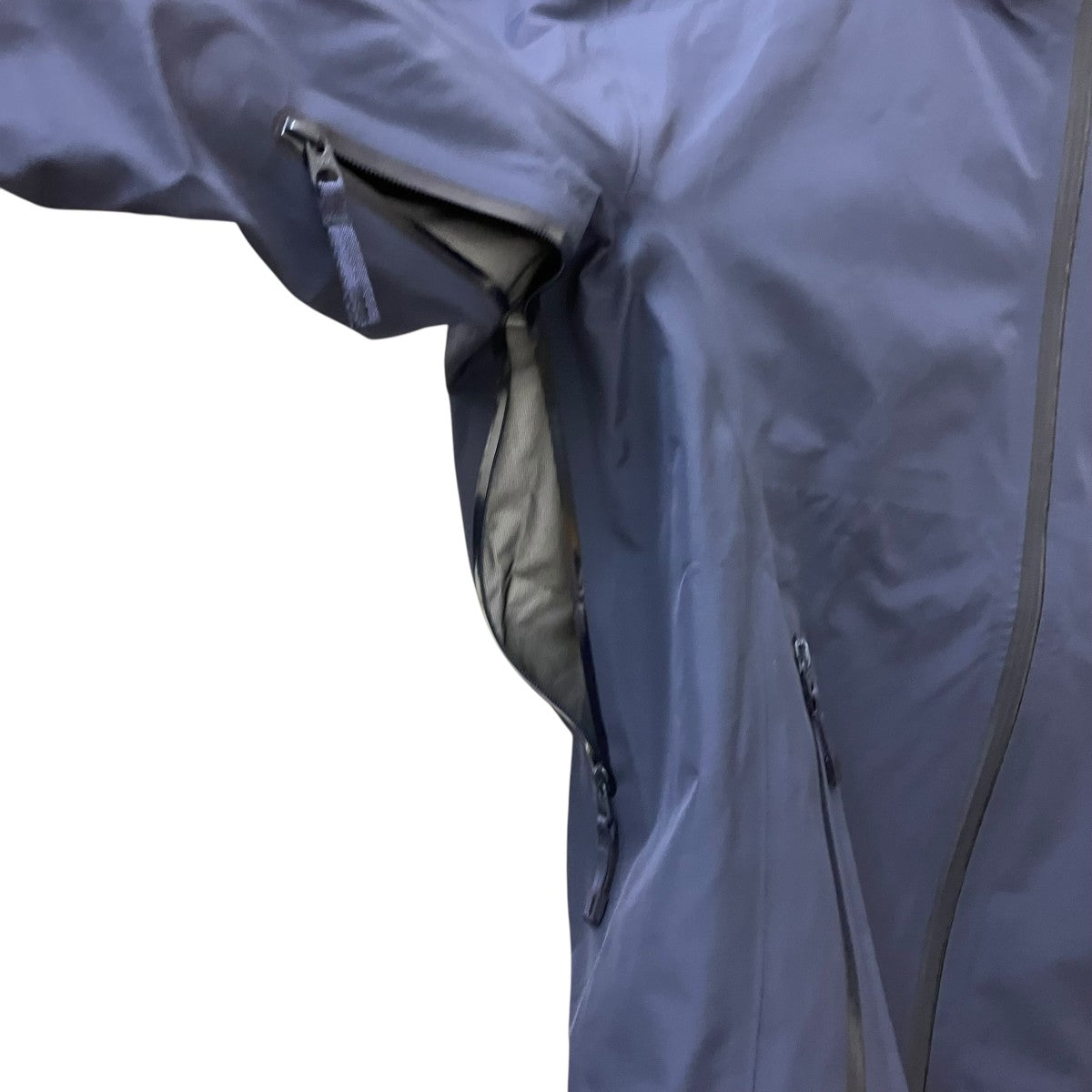BETA LT JACKETマウンテンパーカー GORE-TEXL08695800