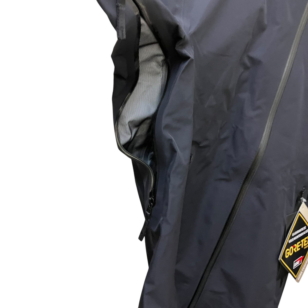 BETA LT JACKETマウンテンパーカー GORE-TEXL08696600