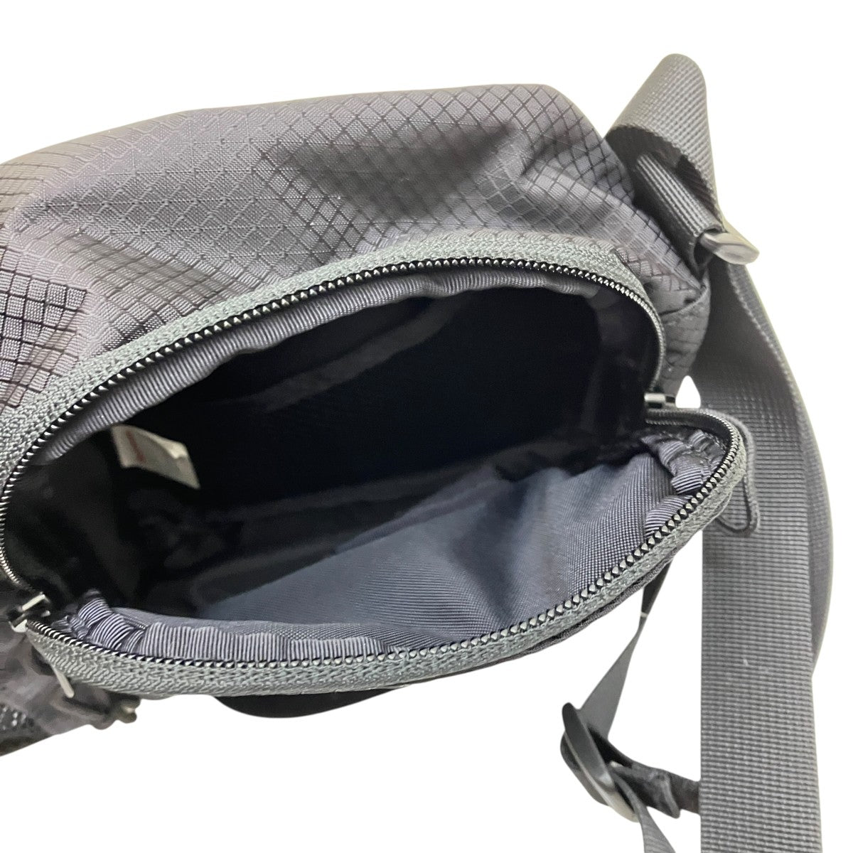 22SSSide Bag Blackショルダーバッグ ボトル付