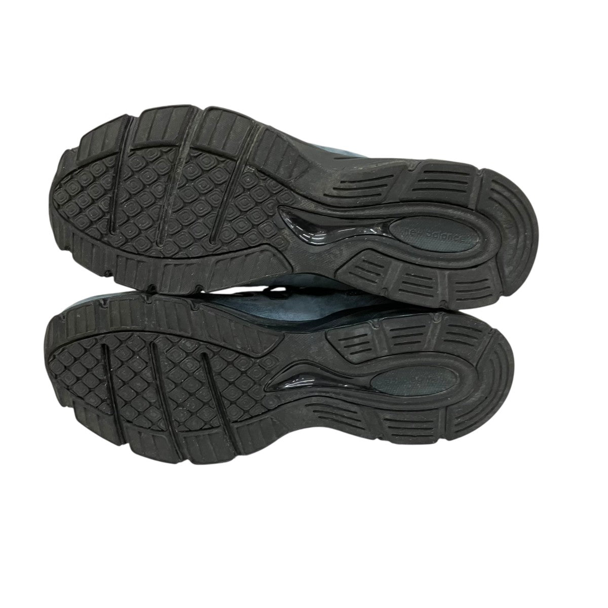 ローカットスニーカーU990BB4 990V4 Arctic Grey