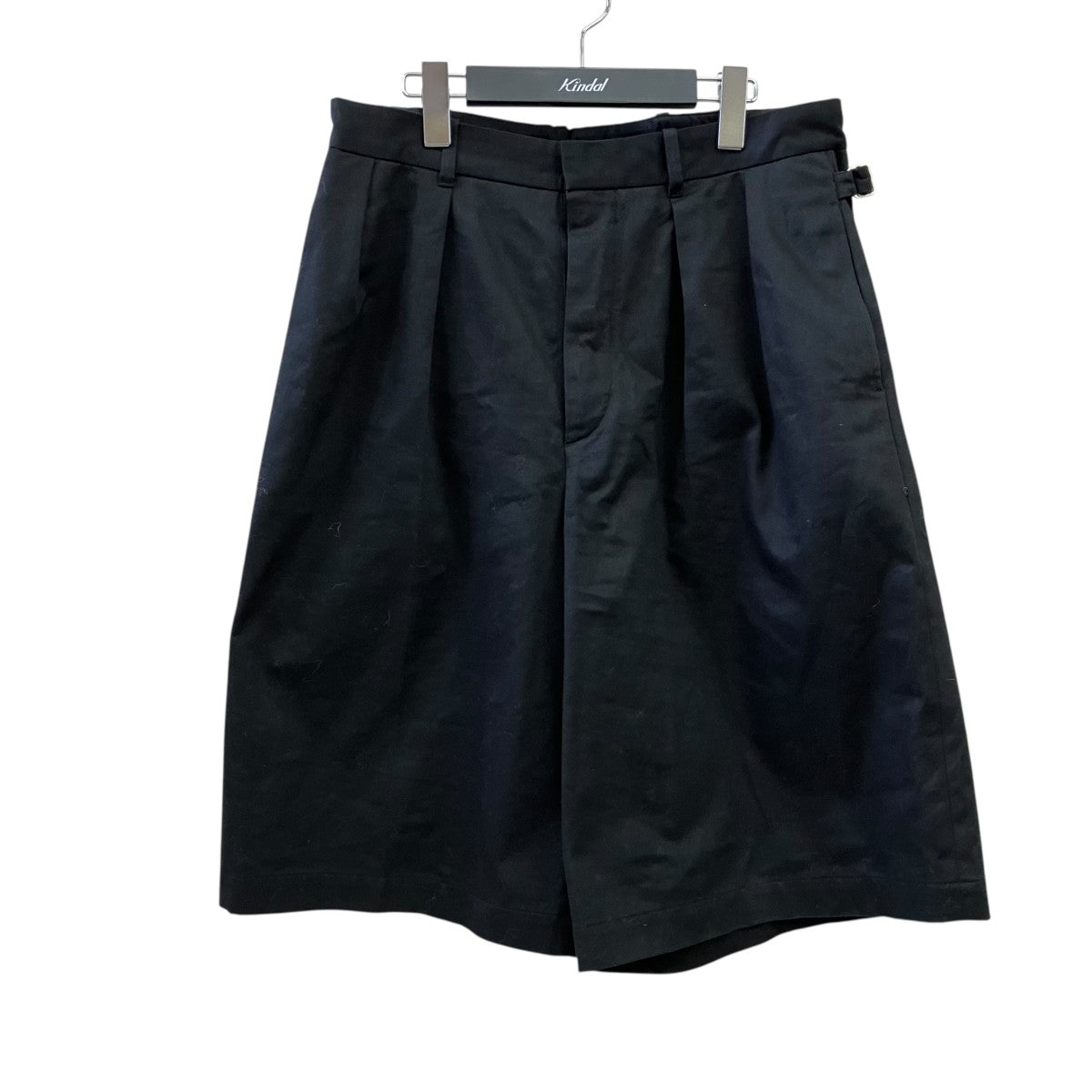 Avila black eirin katsuragiサイドアジャスタータックショートパンツ