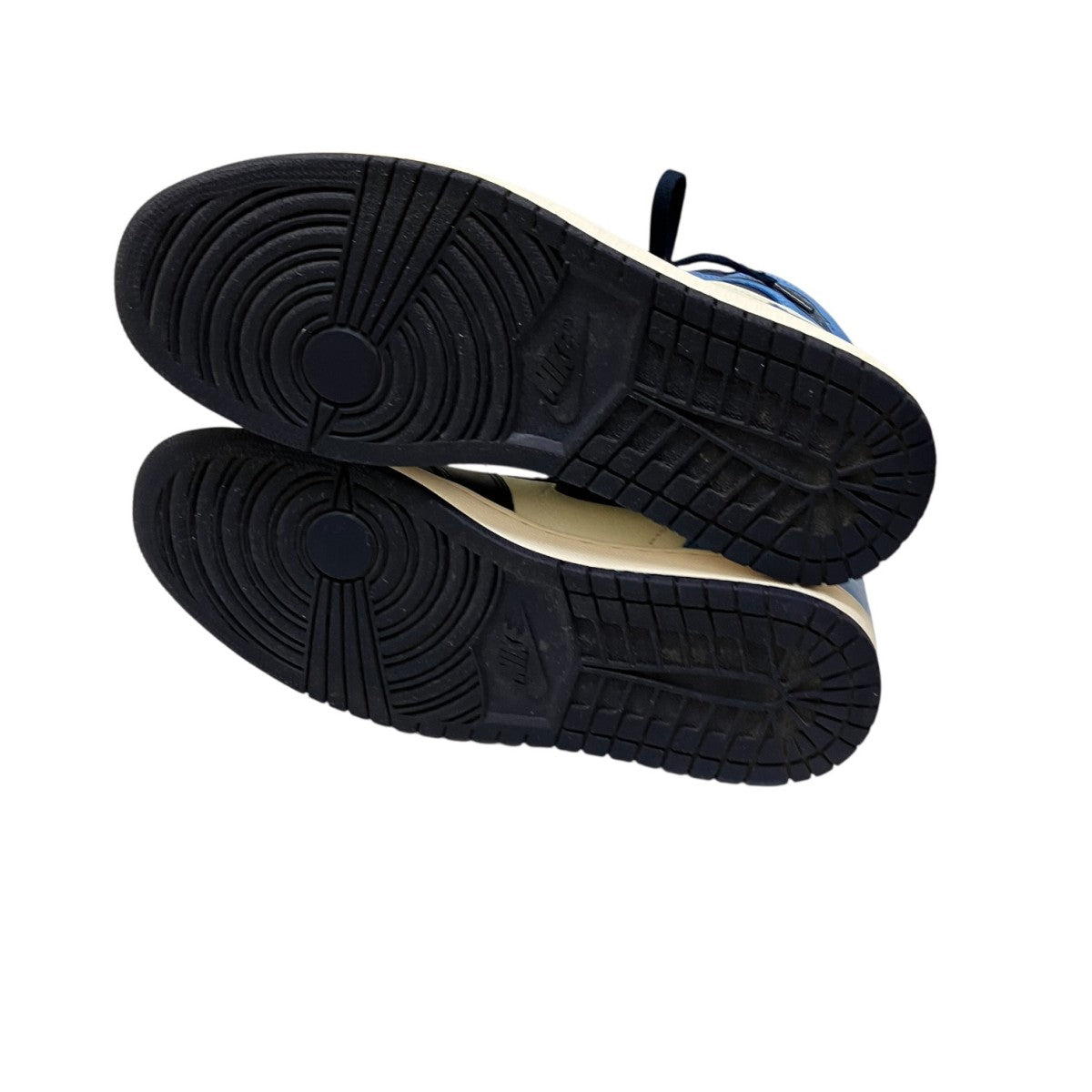 Air Jordan 1 Retro High OG Obsidian University Blueハイカットスニーカー555088-140
