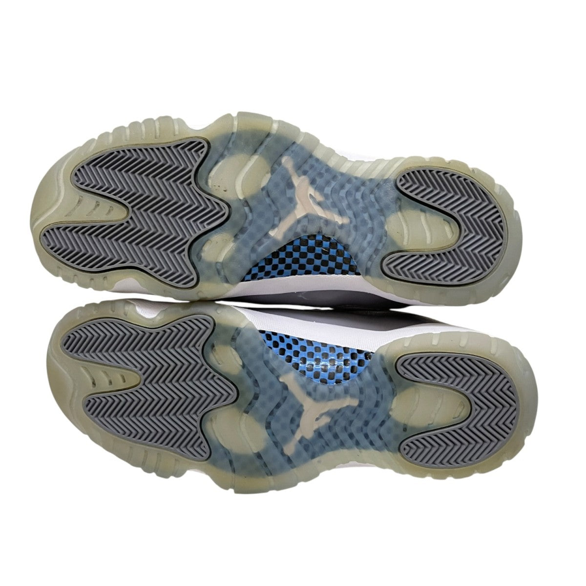 Air Jordan 11 Low Cement GreyスニーカーAV2187-140