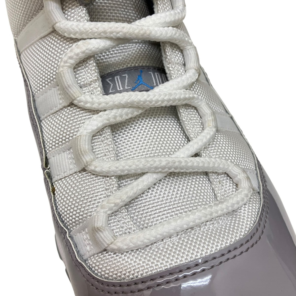 Air Jordan 11 Low Cement GreyスニーカーAV2187-140