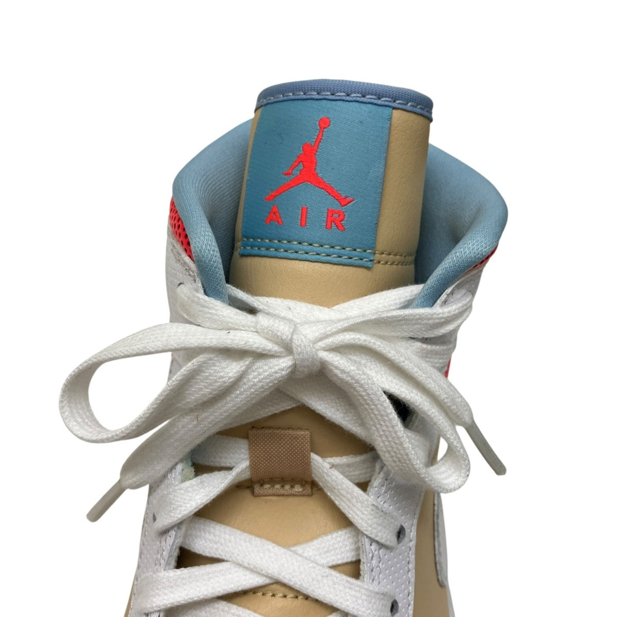 Women’s Air Jordan 1 Mid SE  SesameハイカットスニーカーCZ0774-200