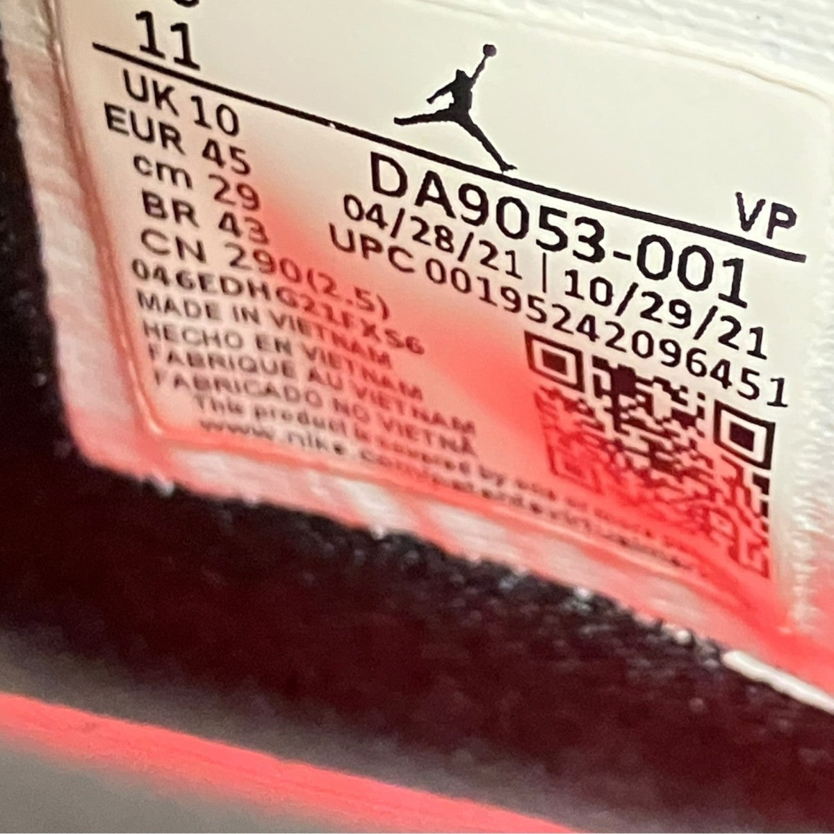 Air Jordan 36 Black Infrared 23ハイカットスニーカーDA9053-001
