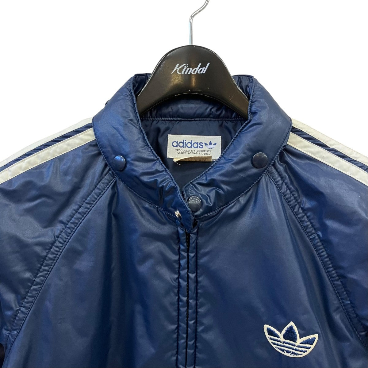 adidas サイドラインジャケット 古着・中古-2枚目のアイテム画像