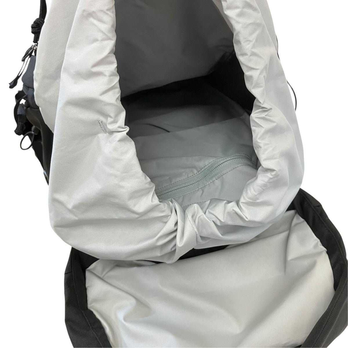 MANTIS 20 BACK PACKバックパック