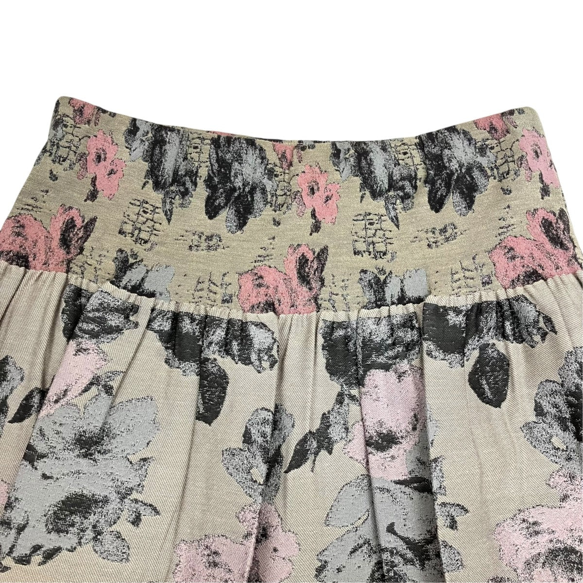 花柄スカート
