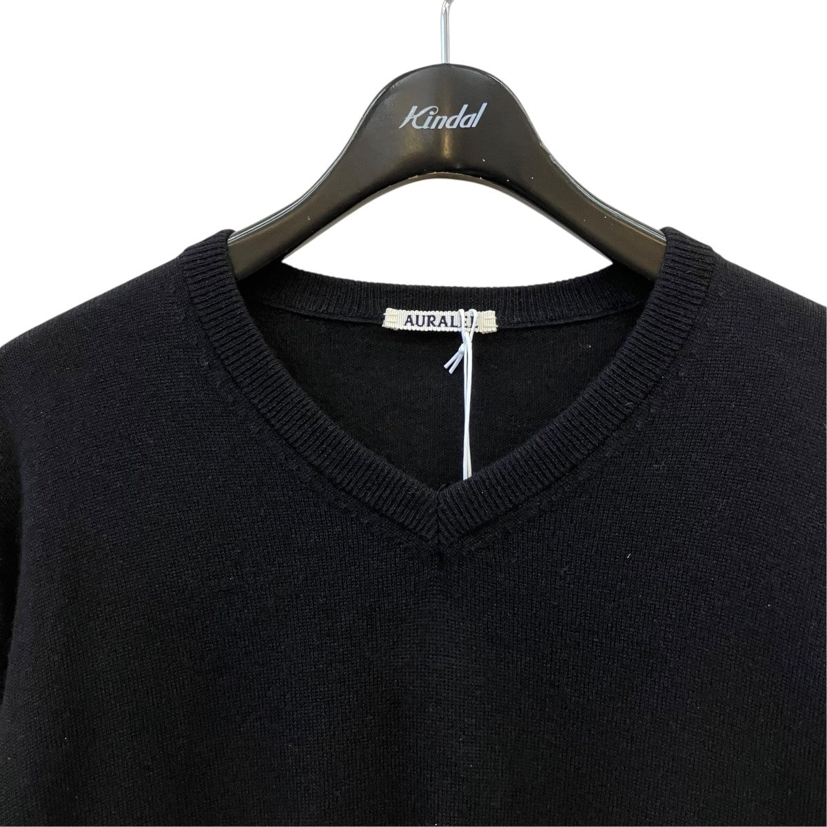26AWSUPER FINE CASHMERE SILK KNIT V-NECK P OカシミヤシルクVネックニットA26SV01SC