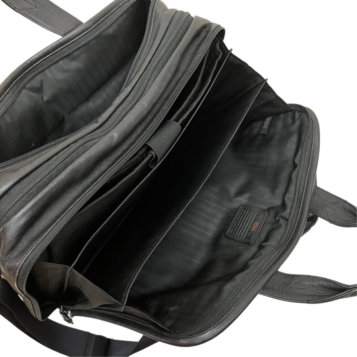 TUMI(トゥミ) レザーバッグ ブラック｜【公式】カインドオルオンライン