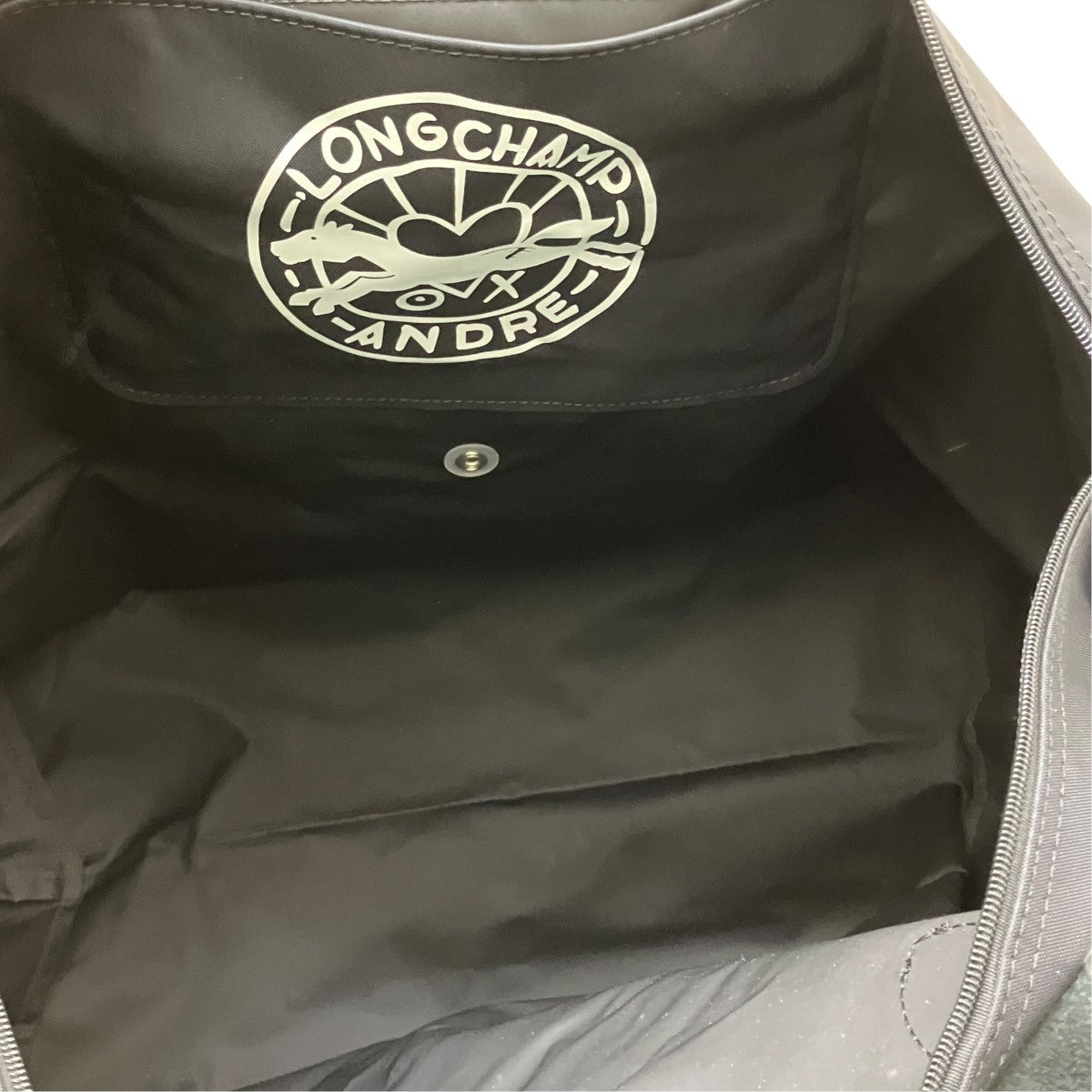 LONGCHAMP×Andre Saraiva Mｒ．Aイラスト2WAYバッグストラップ付 古着・中古-8枚目のアイテム画像