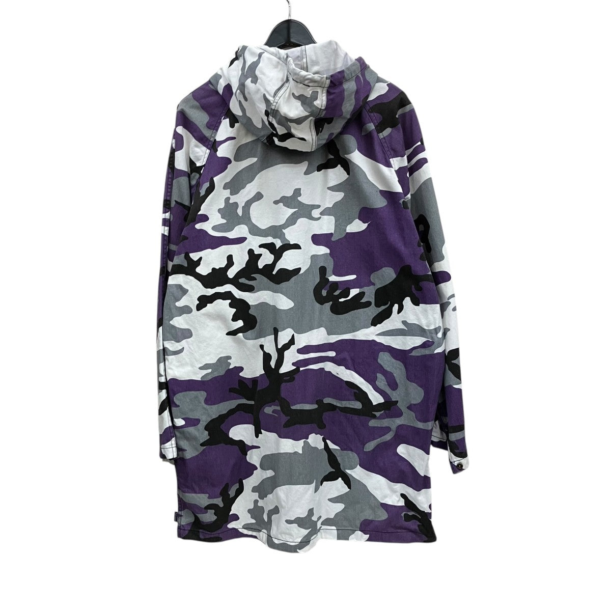 Supreme カモ柄フードジャケット 古着・中古-3枚目のアイテム画像
