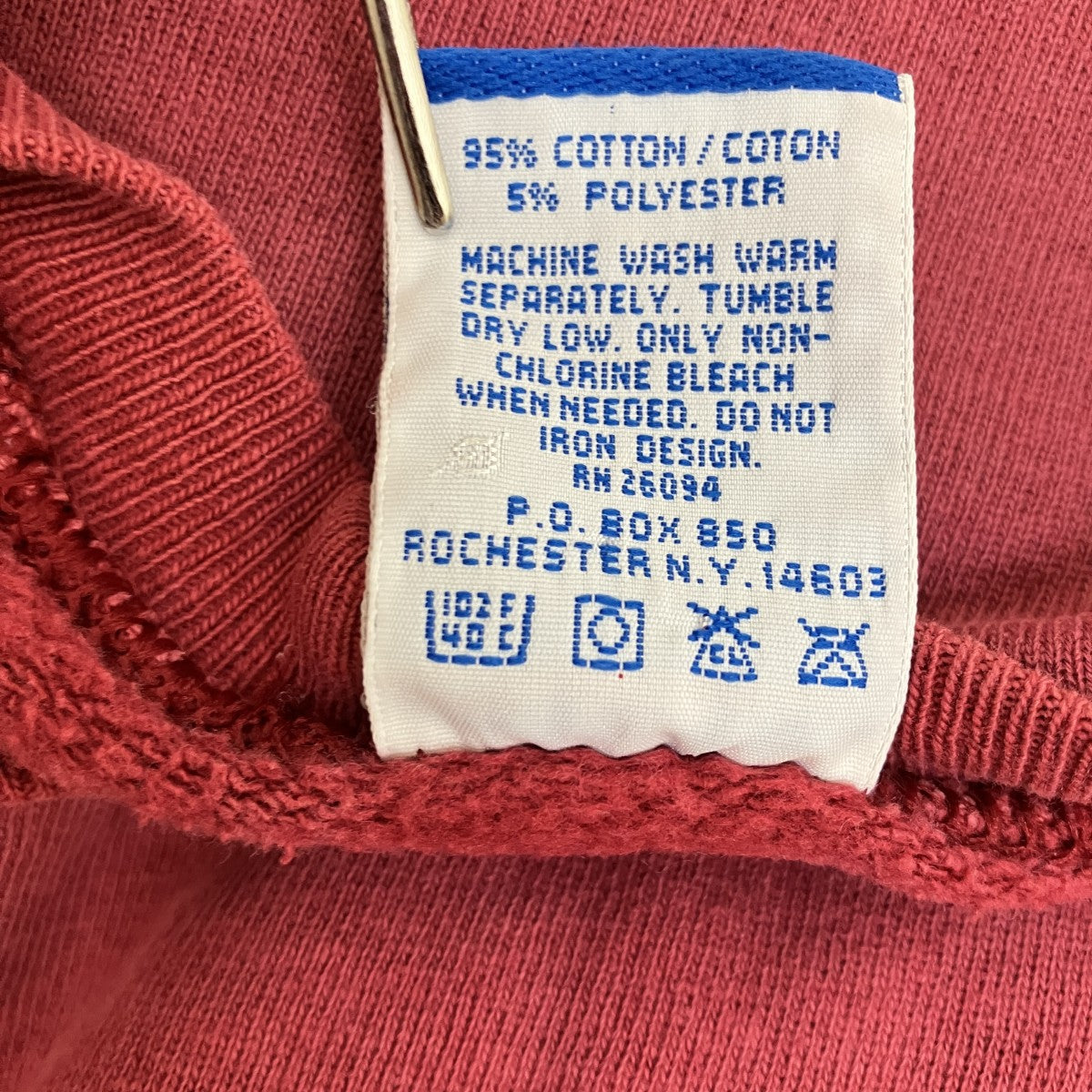 Champion 90’s Vintage 青タグ 胸元ロゴ刺繍前Vガゼットクルーネックスウェット 古着・中古-6枚目のアイテム画像