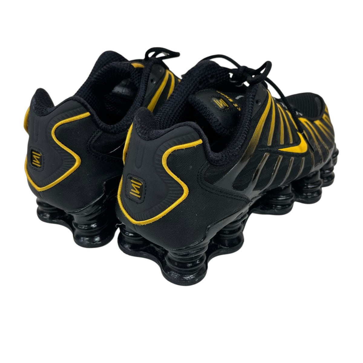 NIKE Shox TL Black University GoldローカットスニーカーAV3595-013 古着・中古-3枚目のアイテム画像