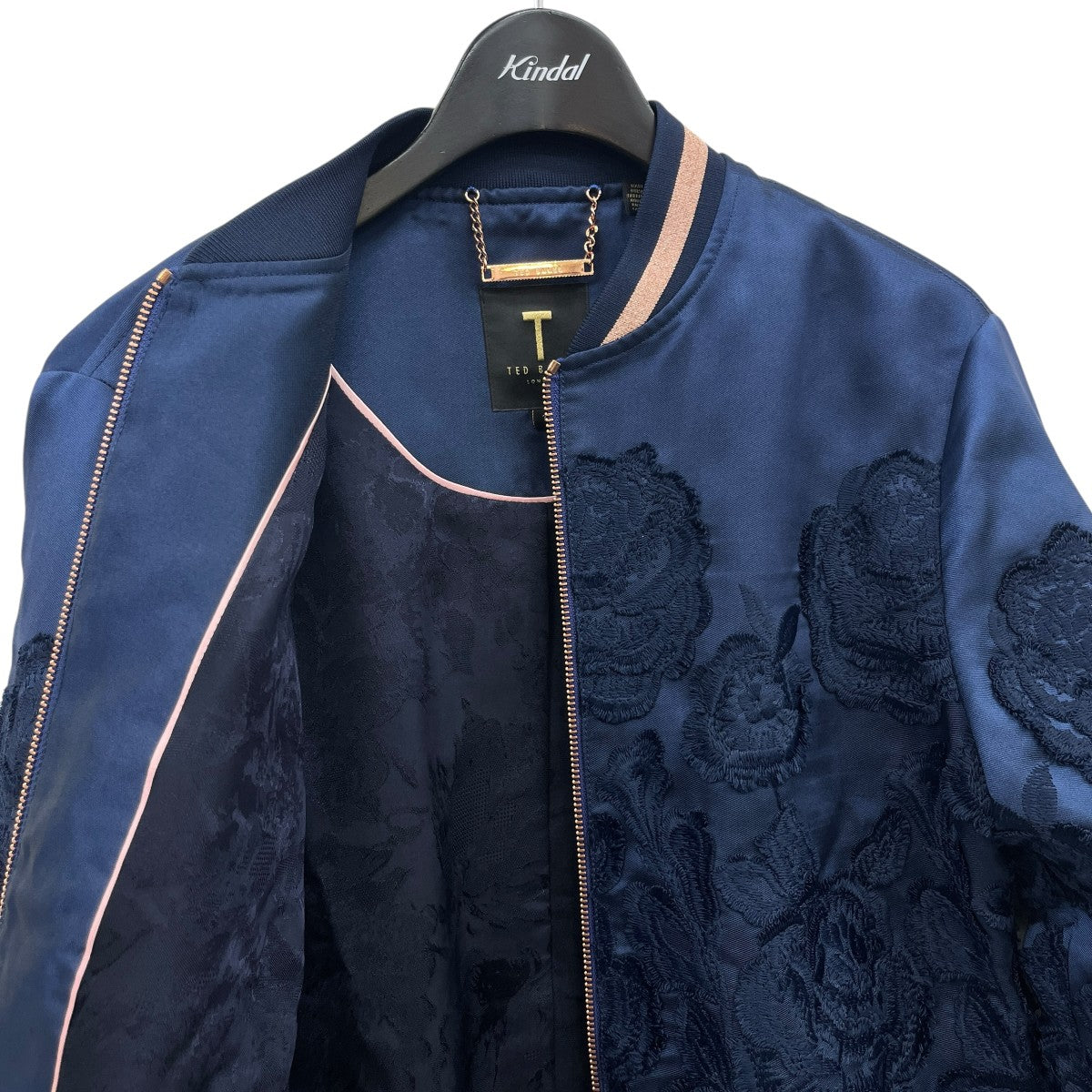 TED BAKER フラワーエンブロイダリージップブルゾン 古着・中古-3枚目のアイテム画像