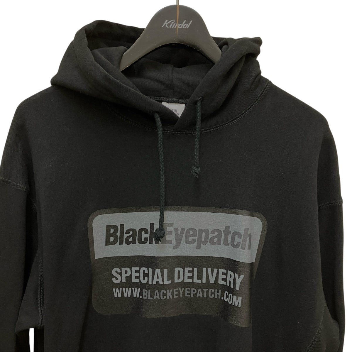 BlackEyePatch DELIVERYMAN HOODIEプルオーバーパーカー 古着・中古-2枚目のアイテム画像