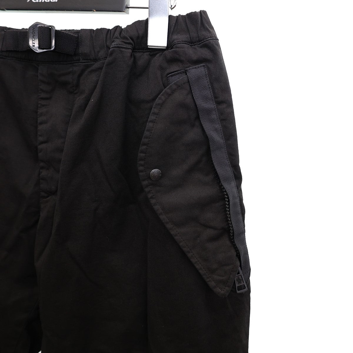 MONCLER(モンクレール) PANTALONE 5 TASCHEウェビングベルトイージーパンツF20912A74900 F20912A74900  ブラック サイズ 46｜【公式】カインドオルオンライン ブランド古着・中古通販【kindal】