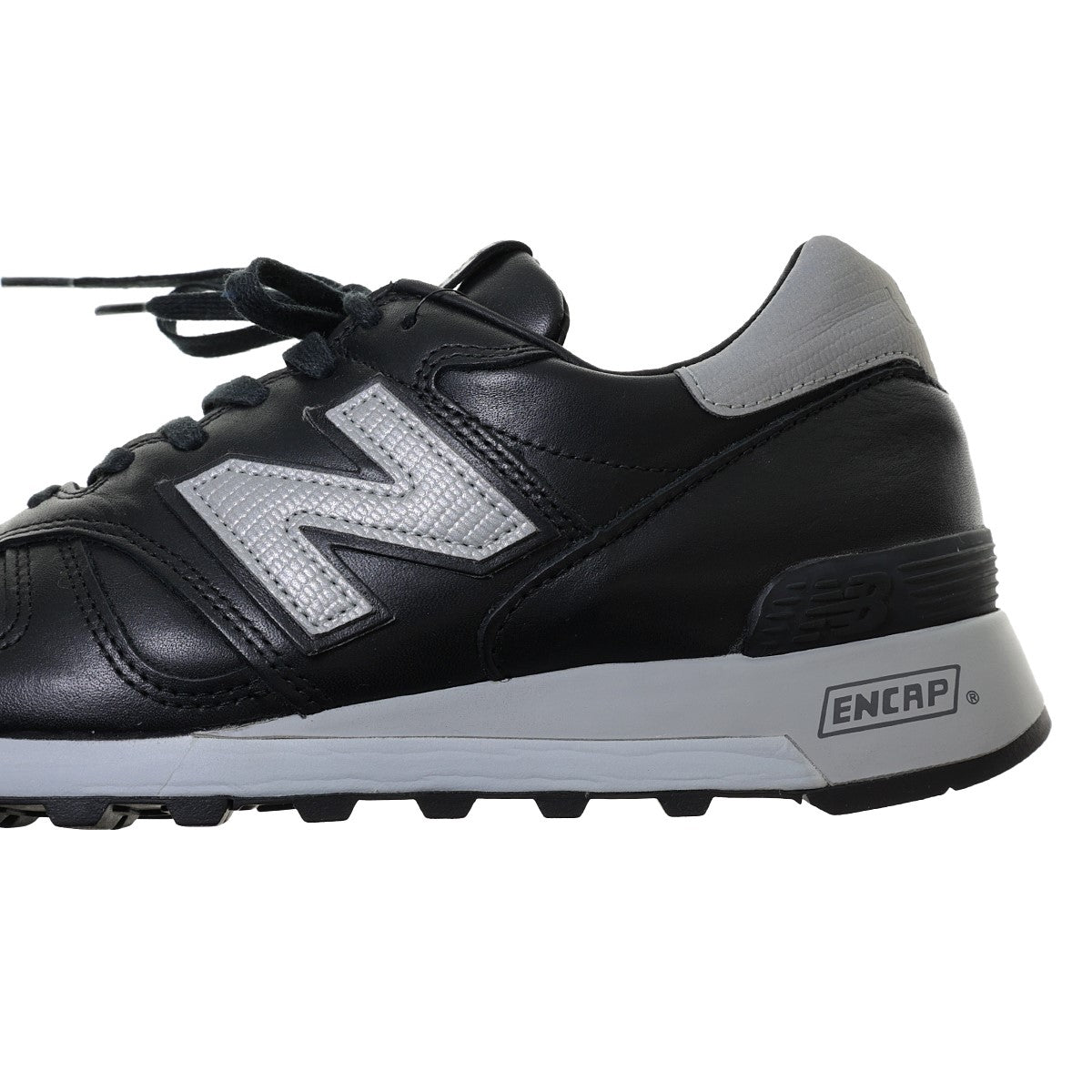 NEW BALANCE(ニューバランス) M1300BOKレザースニーカー ブラック サイズ 26cm｜【公式】カインドオルオンライン  ブランド古着・中古通販【kindal】