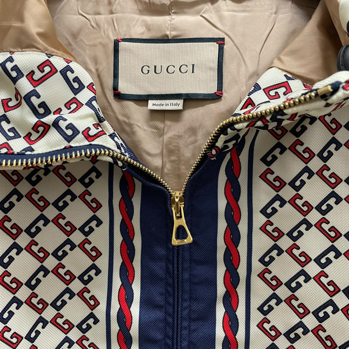 GUCCI(グッチ) ジオメトリックジャケット690272 690272 アイボリー サイズ 48｜【公式】カインドオルオンライン  ブランド古着・中古通販【kindal】