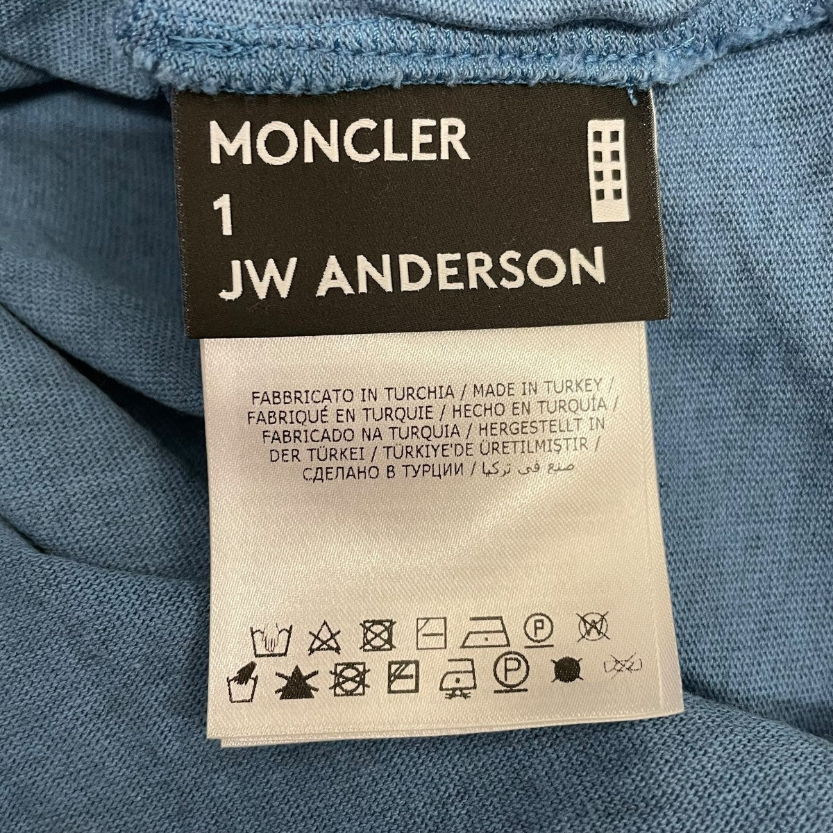 J．W．ANDERSON×MONCLER(ジョナサンウィリアムアンダーソン×モンクレール) TシャツG109E8C00010